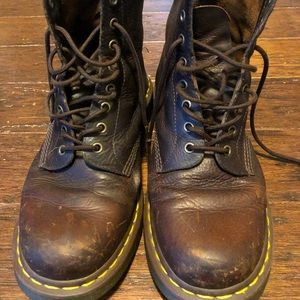 Dr. Martens 1460 Leather Boots